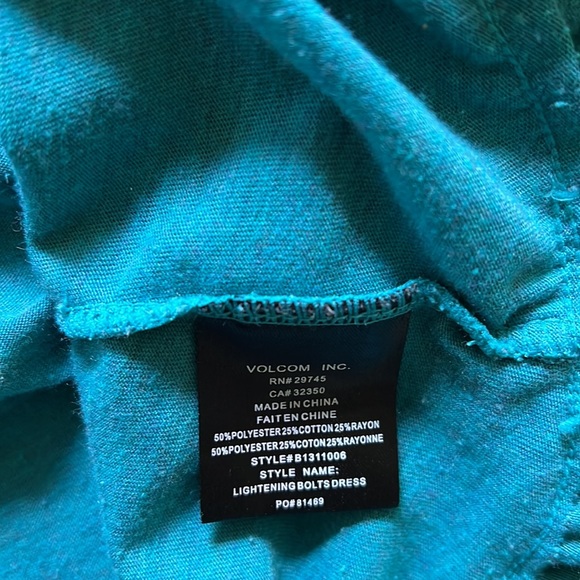 Volcom sundress. - Picture 7 of 7